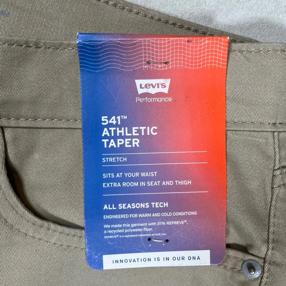 New Levis 541 Athletic Taper‎ Pants Mens 36x30 Khaki Tan All Seasons Tech NWT